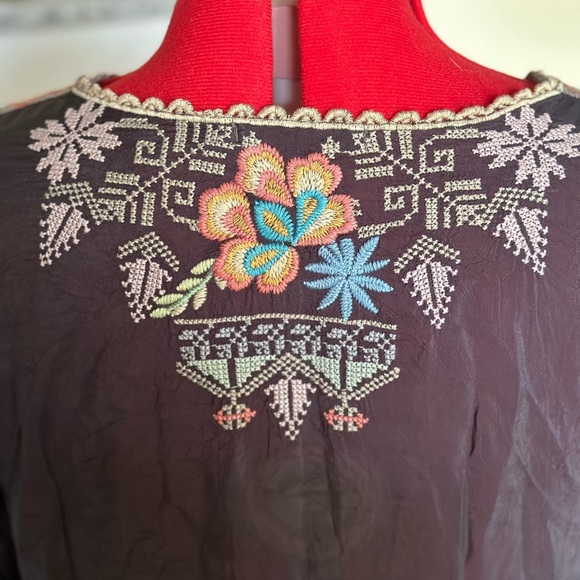 Johnny Was Riveda Long-Sleeve Embroidered Blouse - Picture 3 of 9